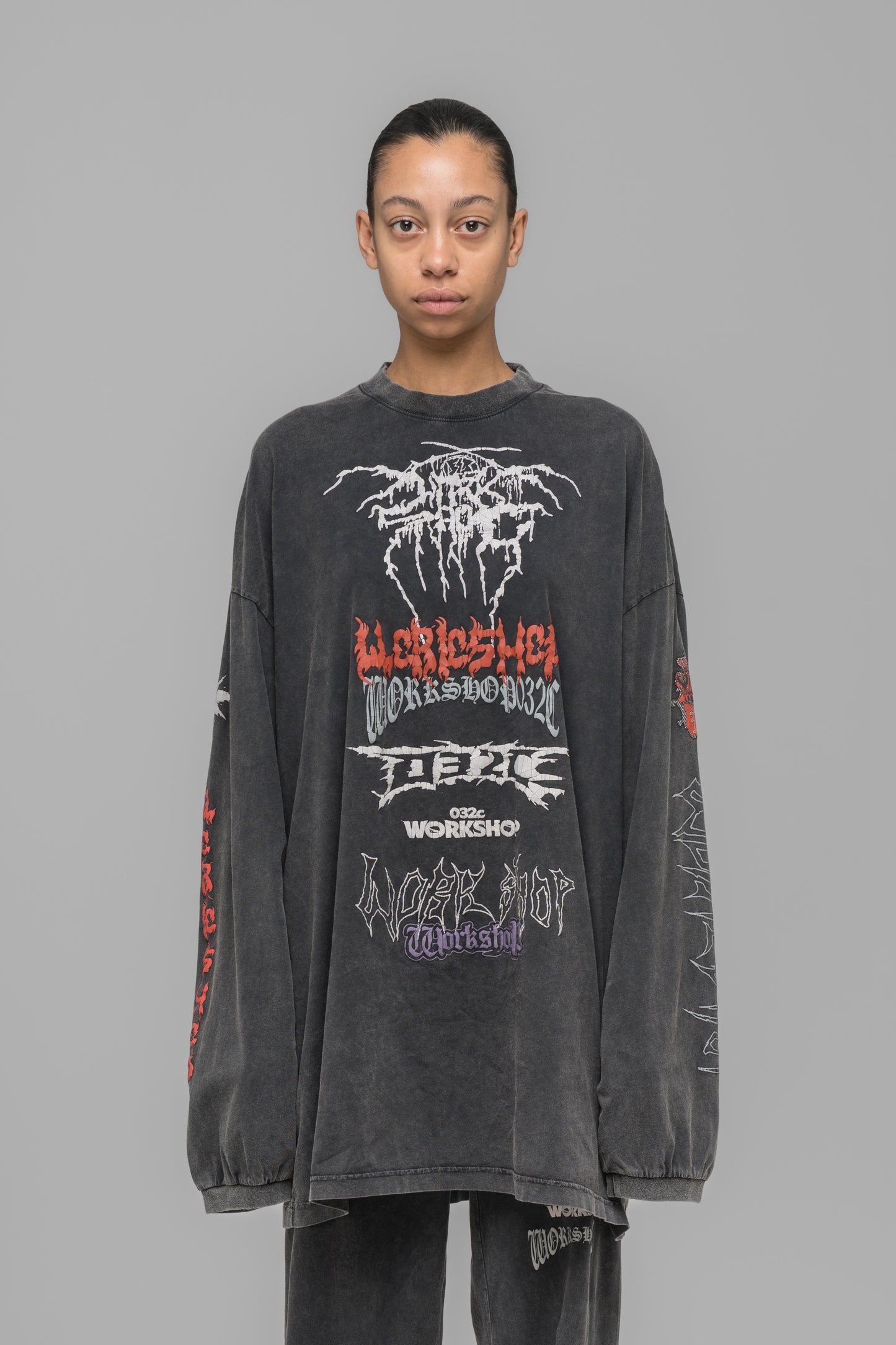 OVERSIZED LONGSLEEVE