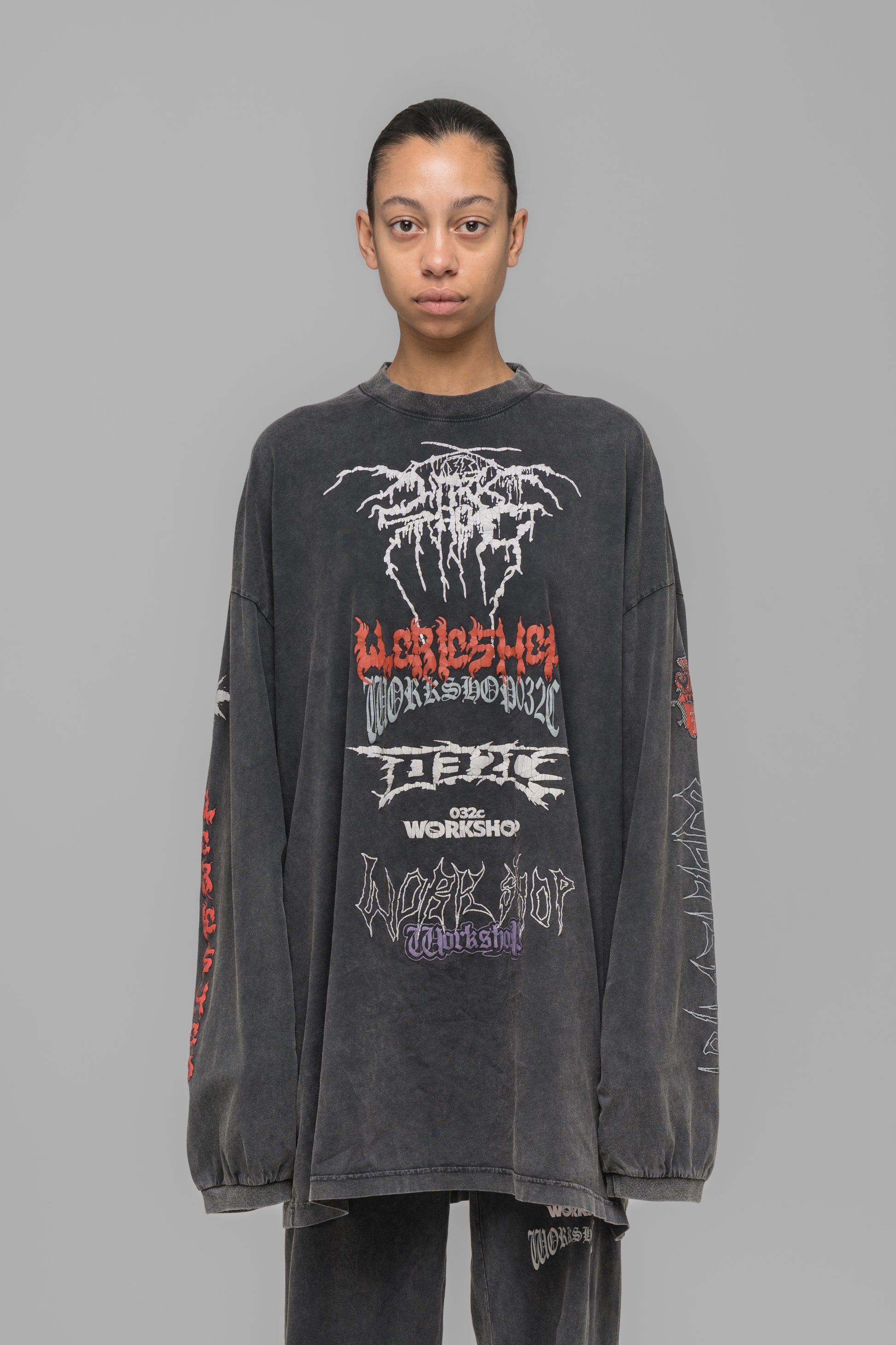 OVERSIZED LONGSLEEVE