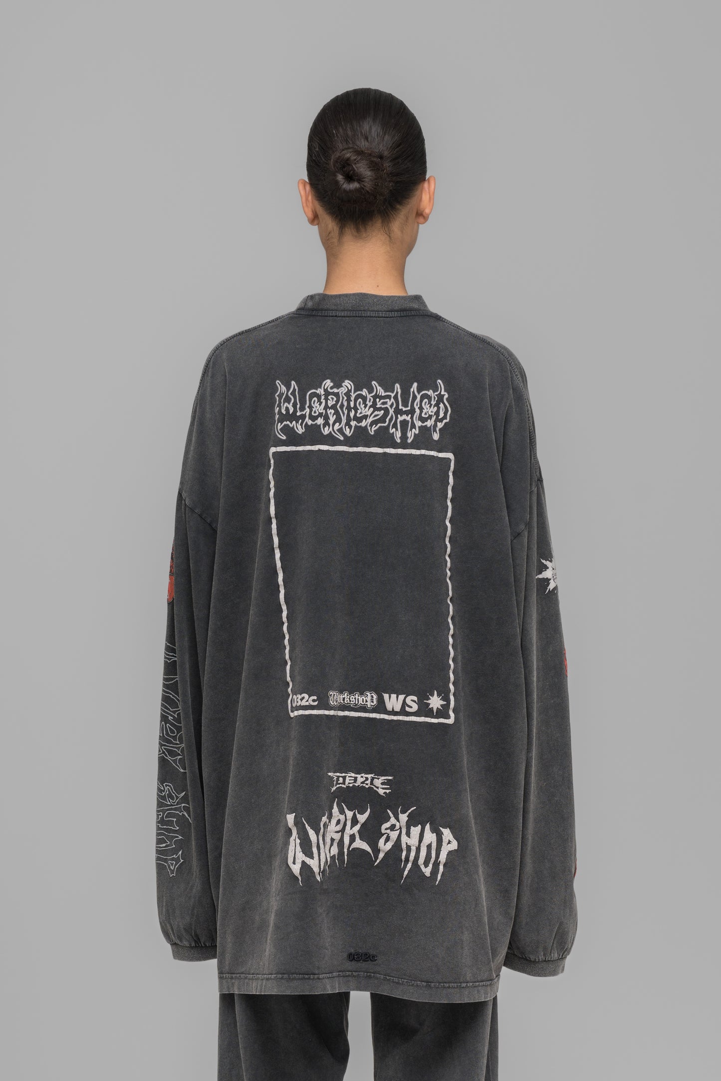 OVERSIZED LONGSLEEVE