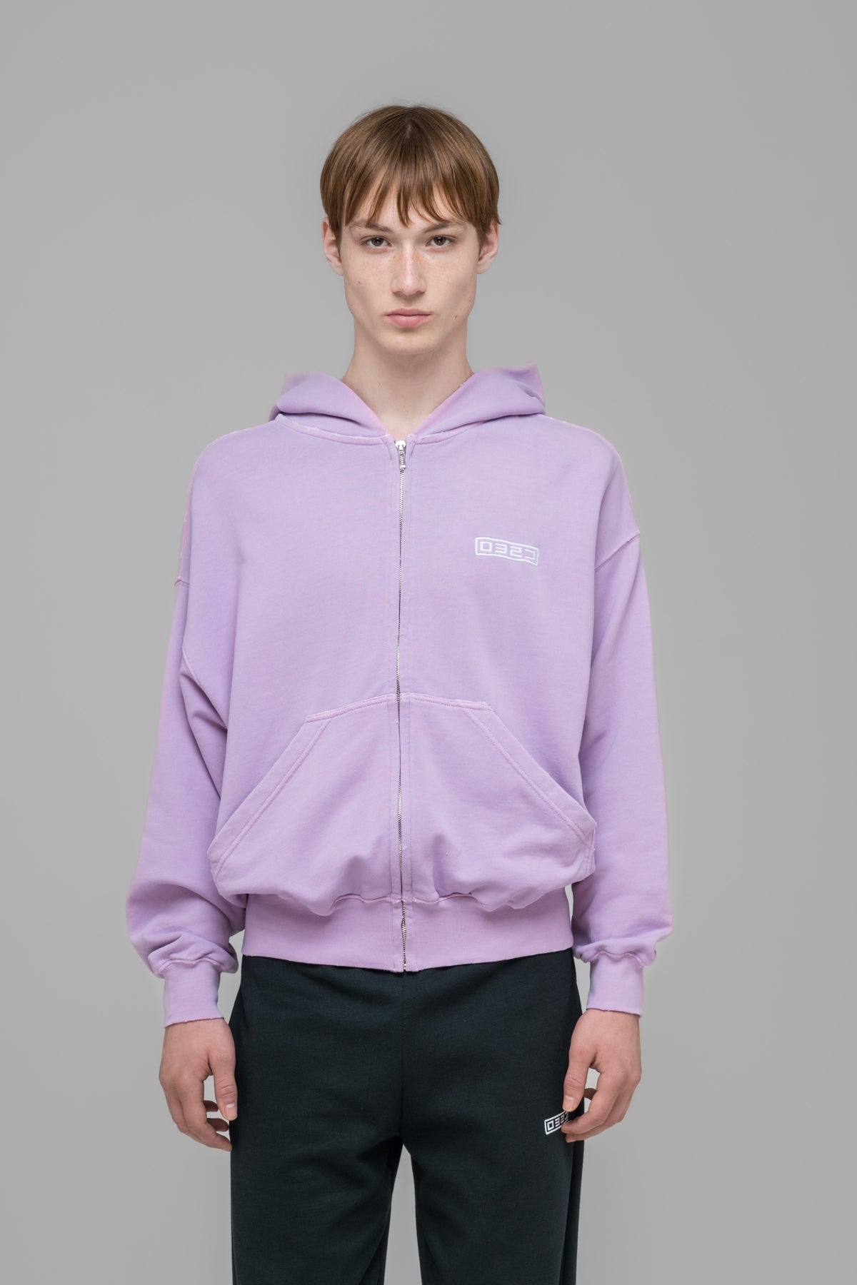 "ROUTINE" ZIP HOODIE FADED PINK