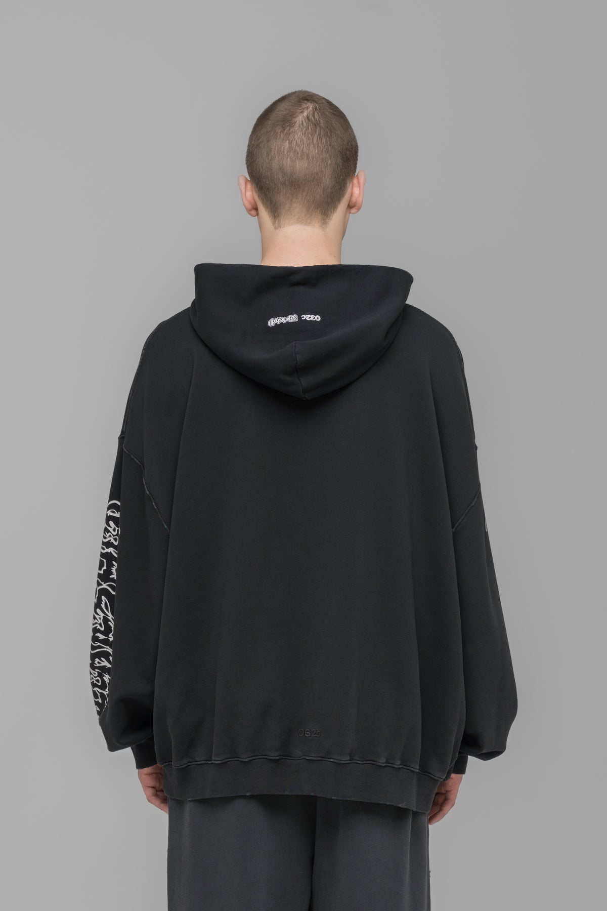 "FAITHLESS" OVERSIZED HOODIE WASHED BLACK