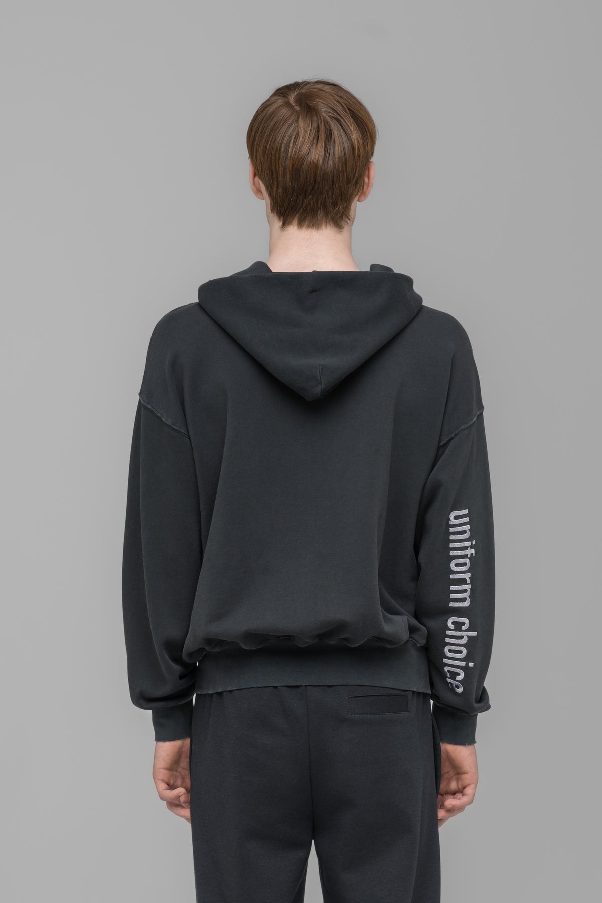 "ROUTINE" ZIP HOODIE FADED BLACK