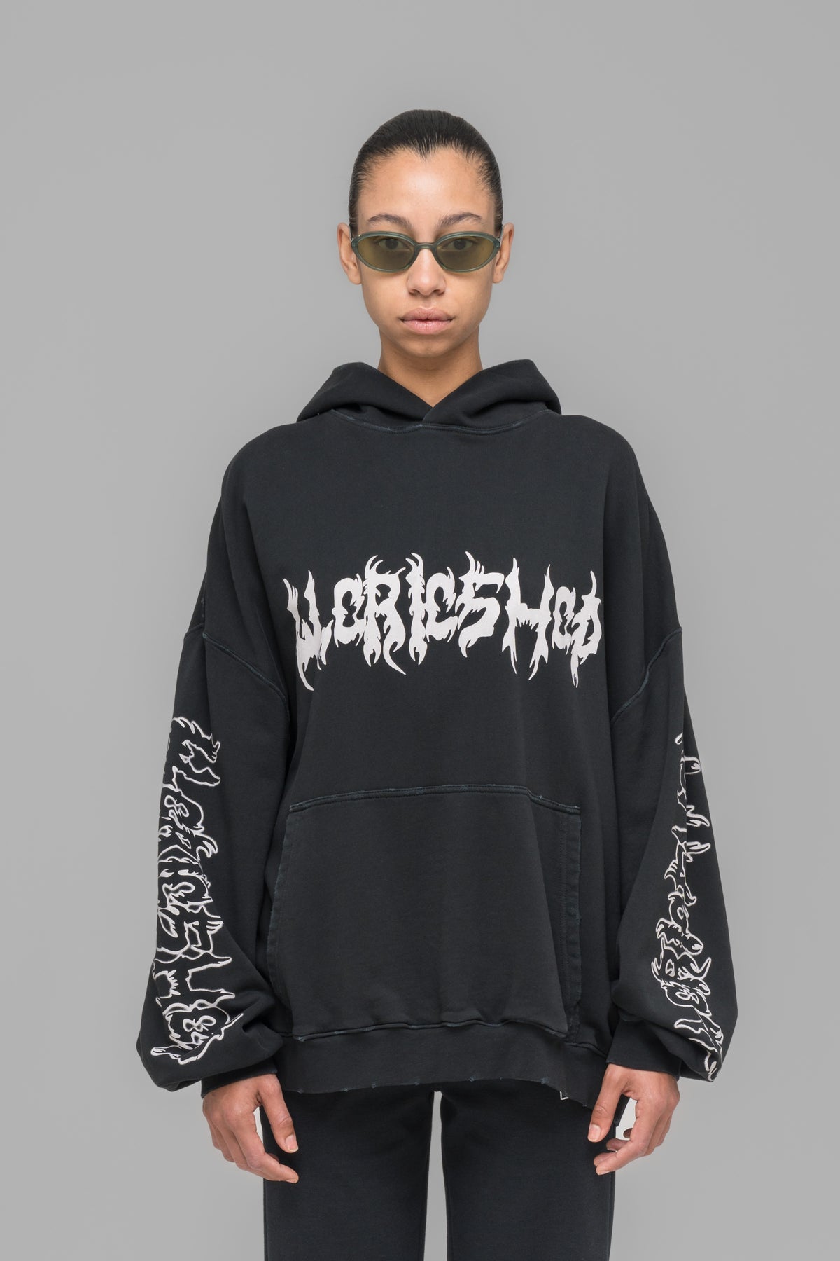 "FAITHLESS" OVERSIZED HOODIE WASHED BLACK