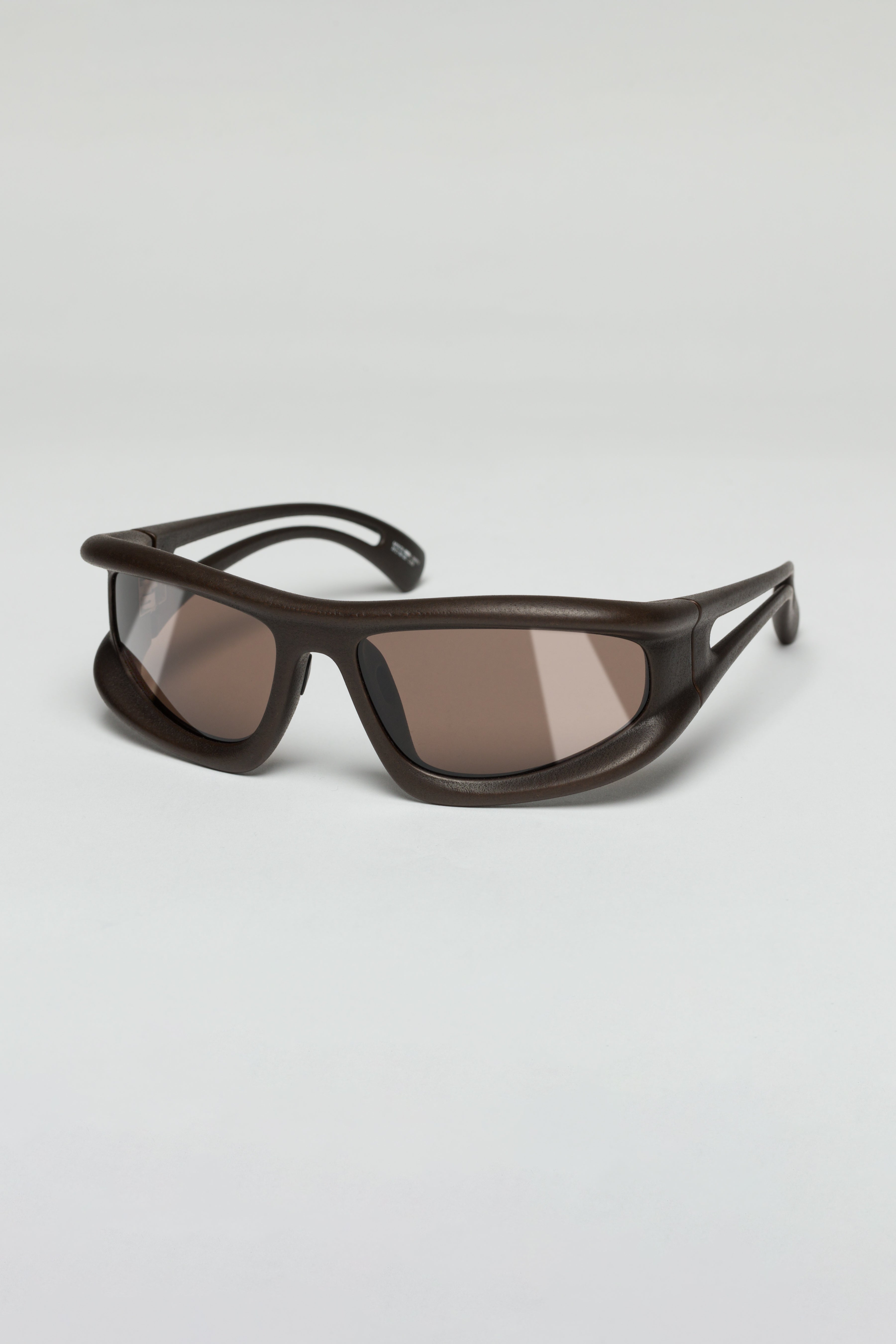 MYKITA | 032c MARFA Sunglasses Ebony Brown