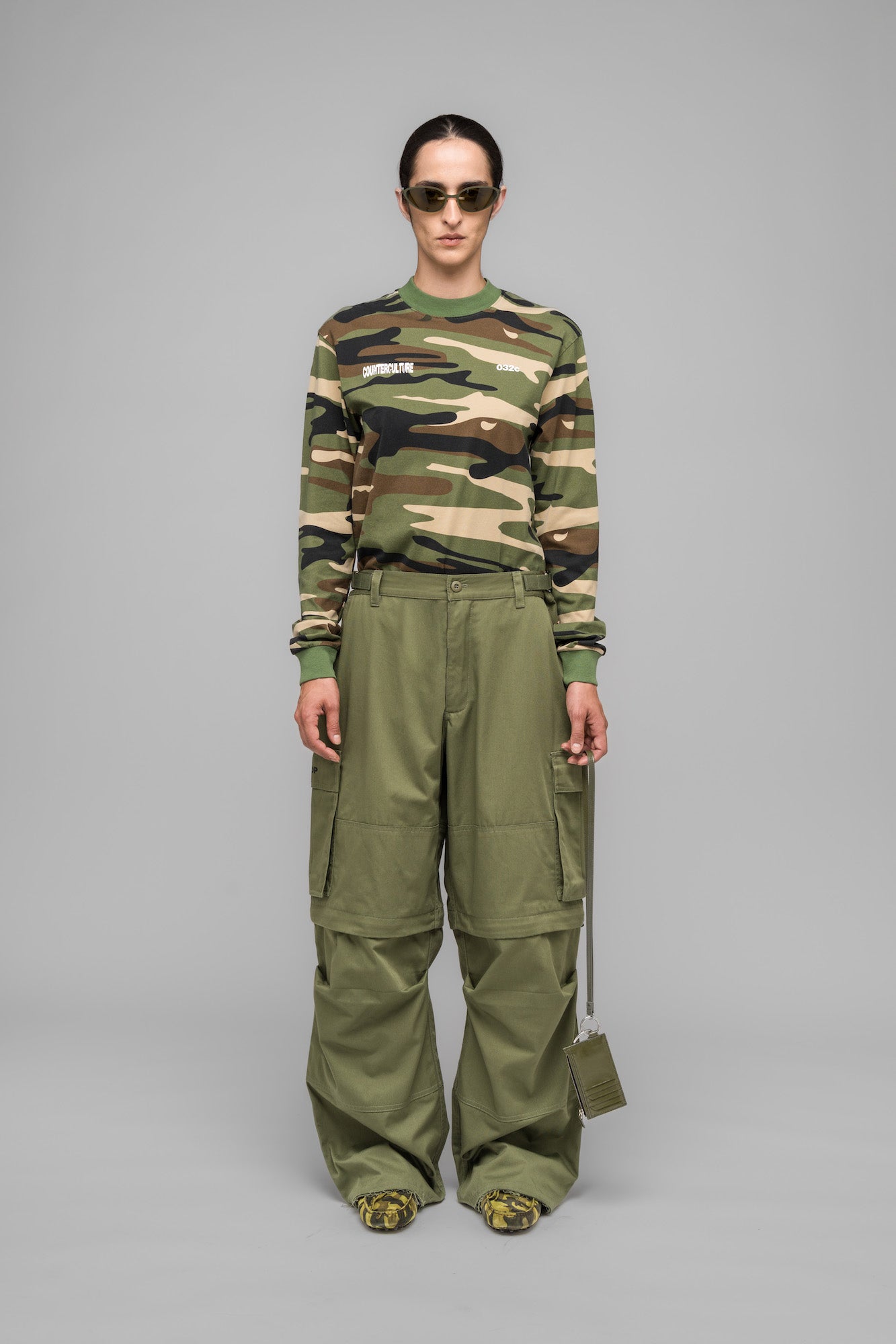 "MASKED CHOICE" CARGO PANTS - 032c
