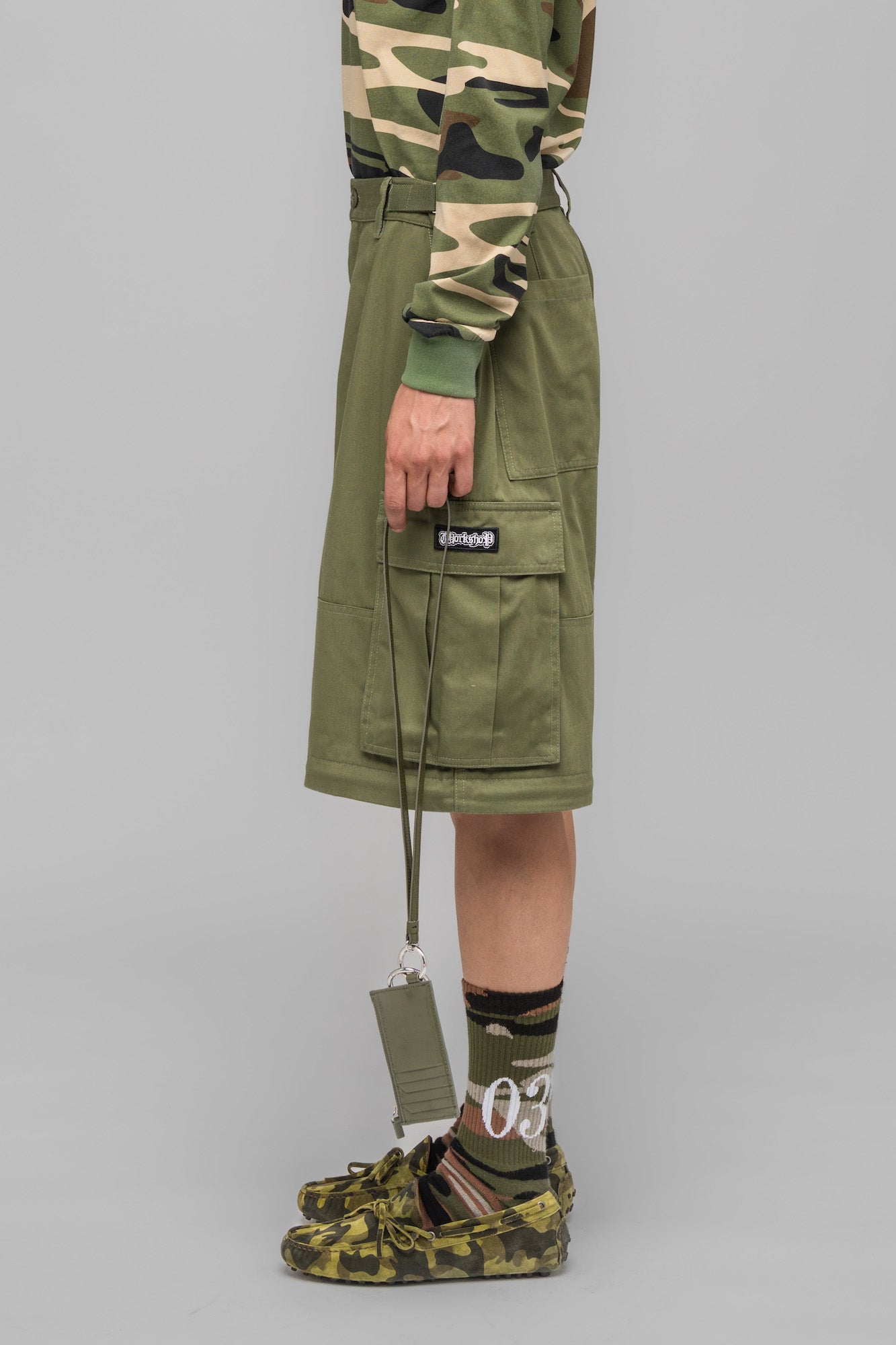 "MASKED CHOICE" CARGO PANTS - 032c