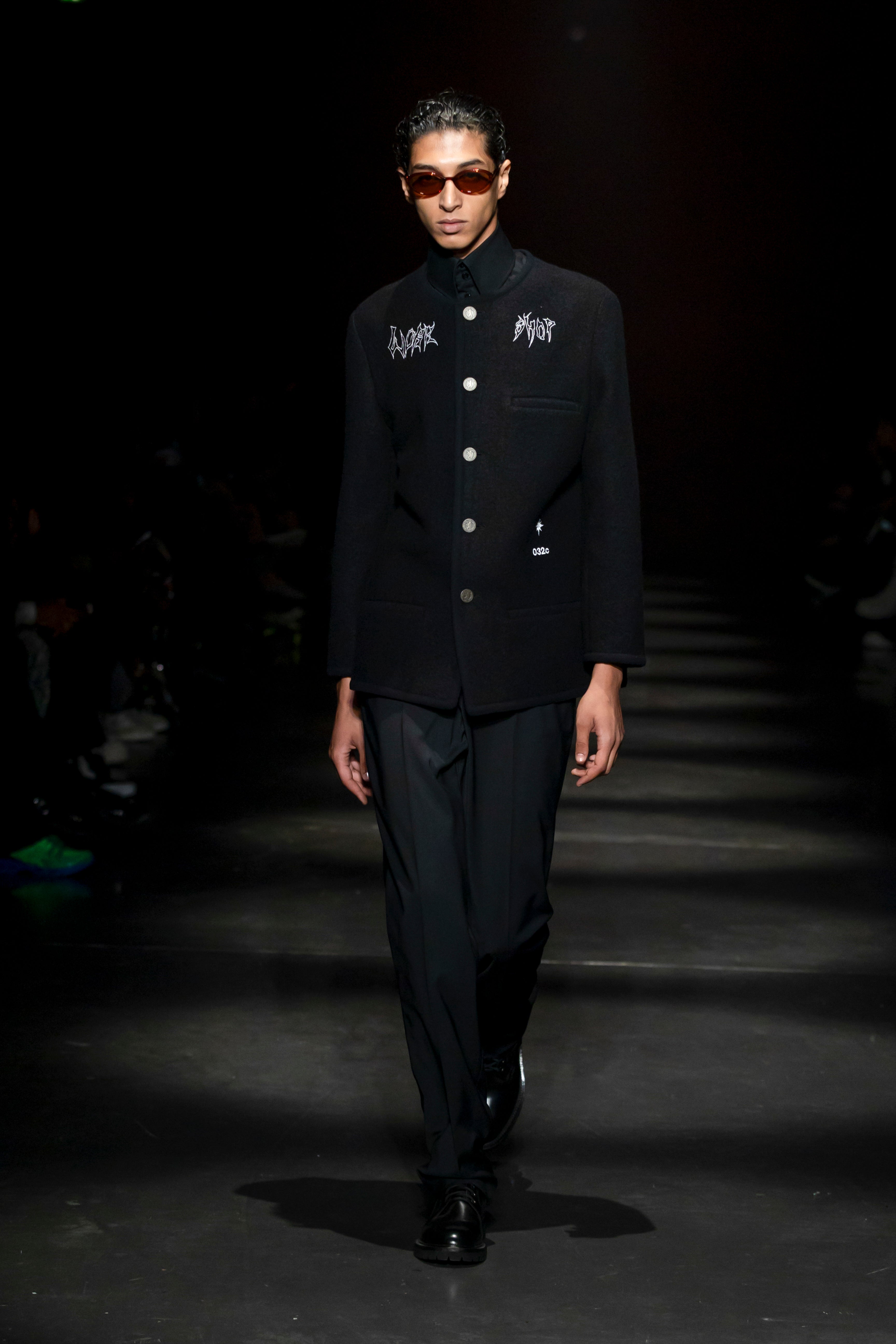 "GHOST WRITER" WOOL JANKER