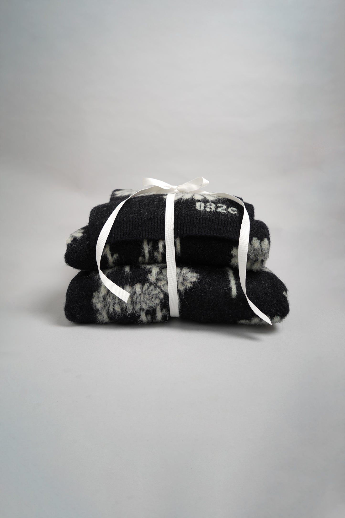 "MELTING DAISIES" KNIT LS POLO SHIRT