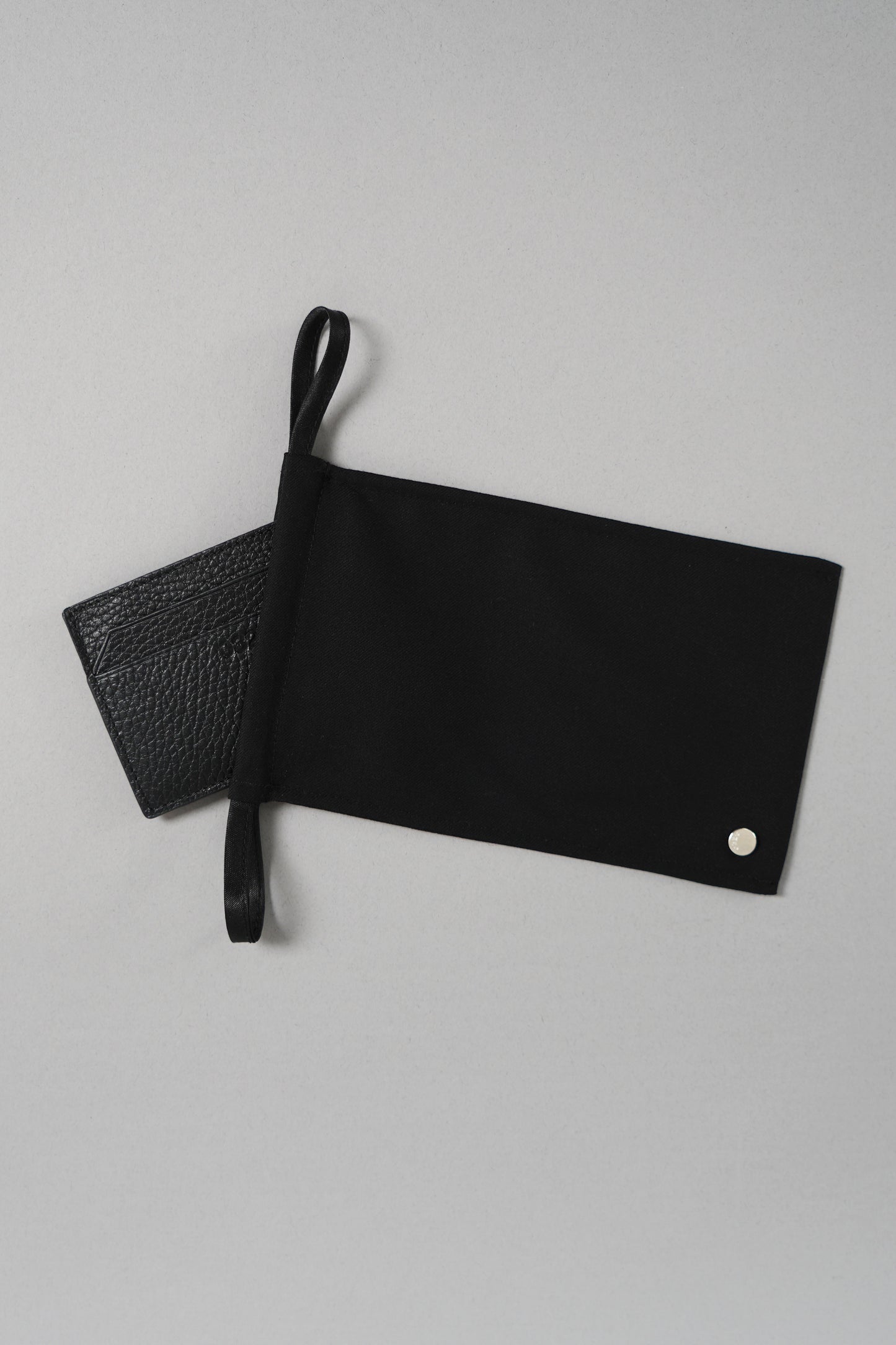 CARD HOLDER
