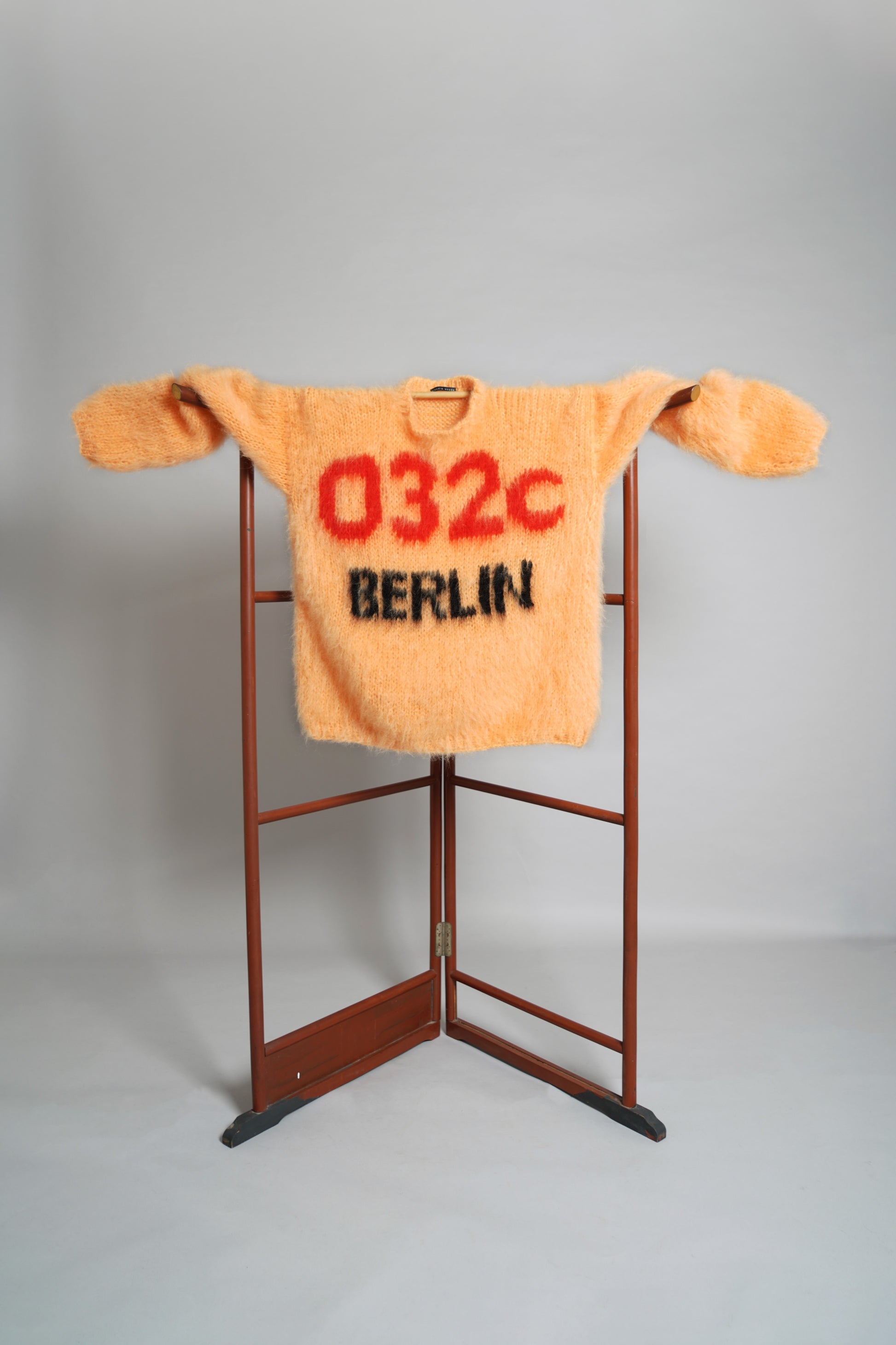 "SELFIE" SWEATER by CLAUDIA SKODA