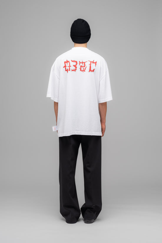 "ON FIRE" OVERSIZED T-SHIRT