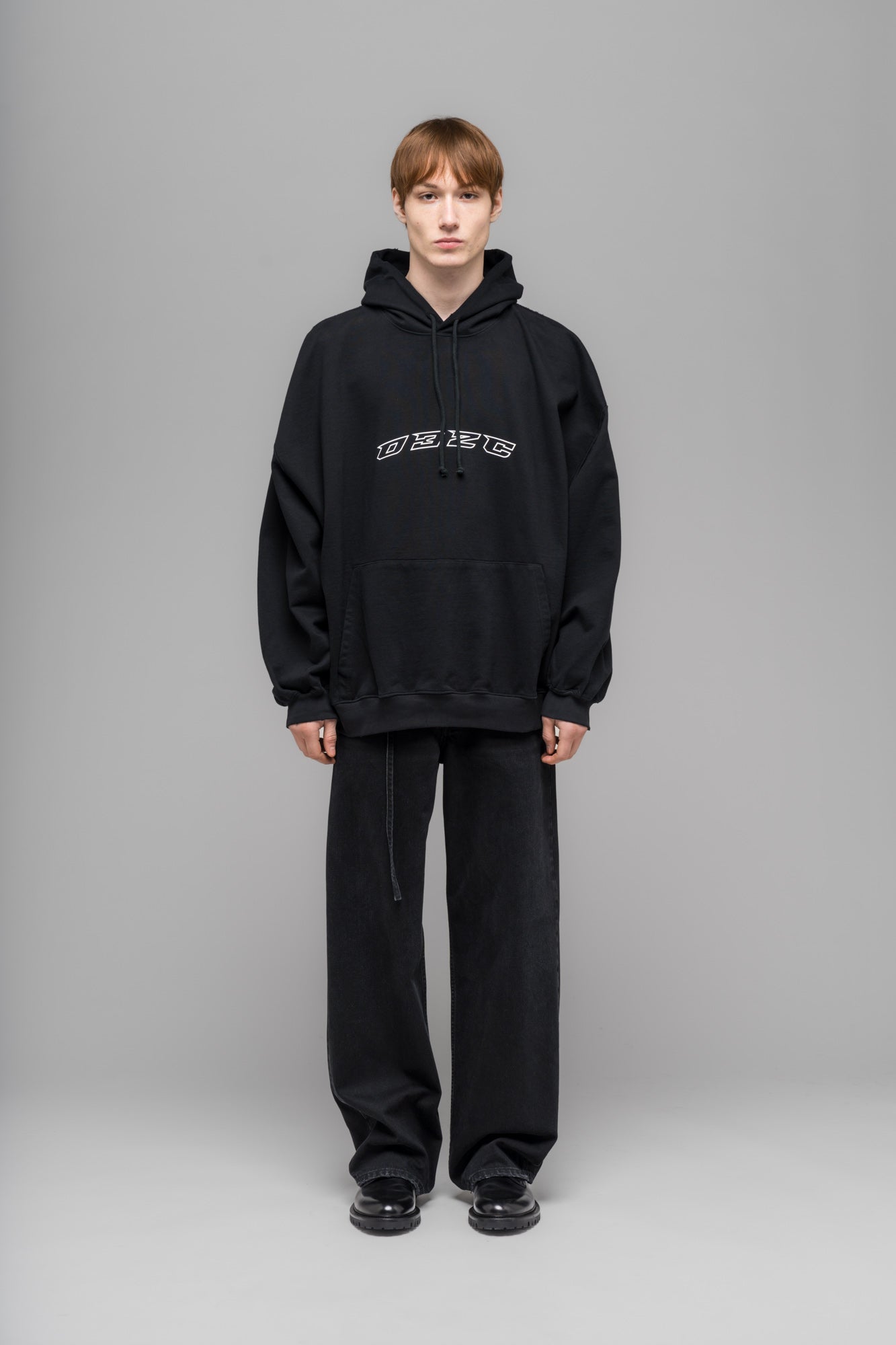 "HANSEL AND GRETEL" OVERSIZED HOODIE